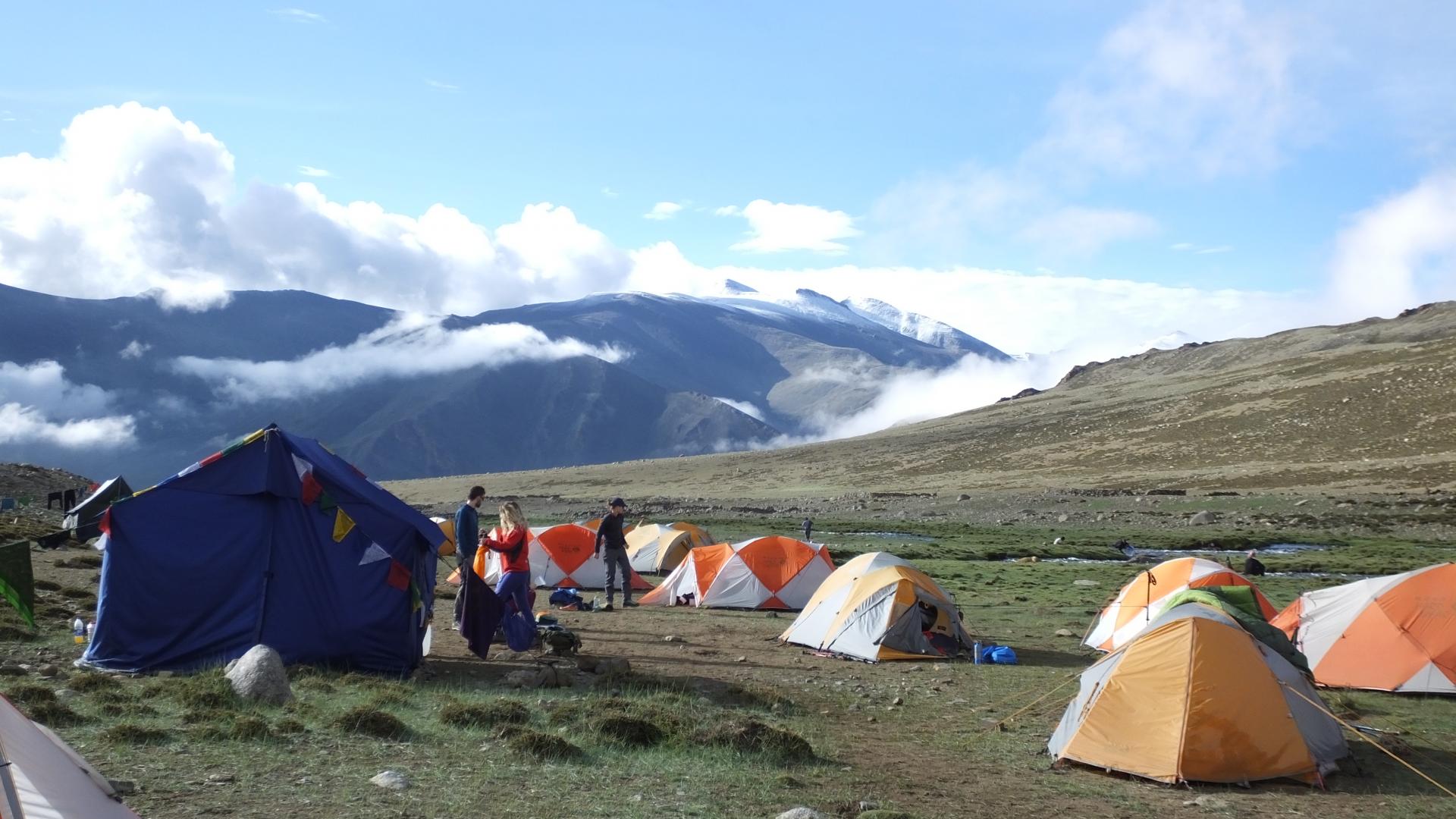 How to apply for a British Exploring Society expedition | Volunteering