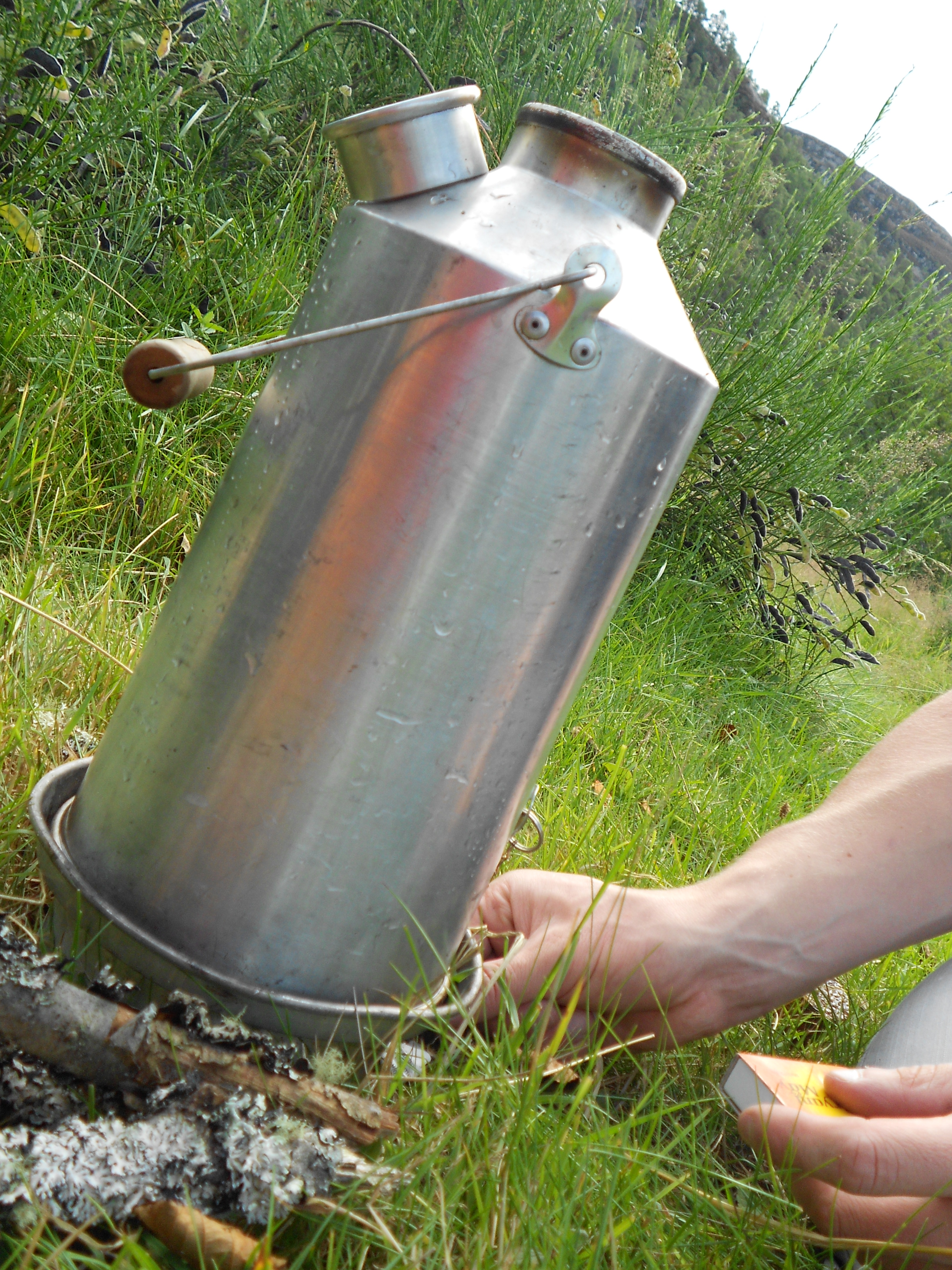 How to use a storm kettle | The Girl Outdoors