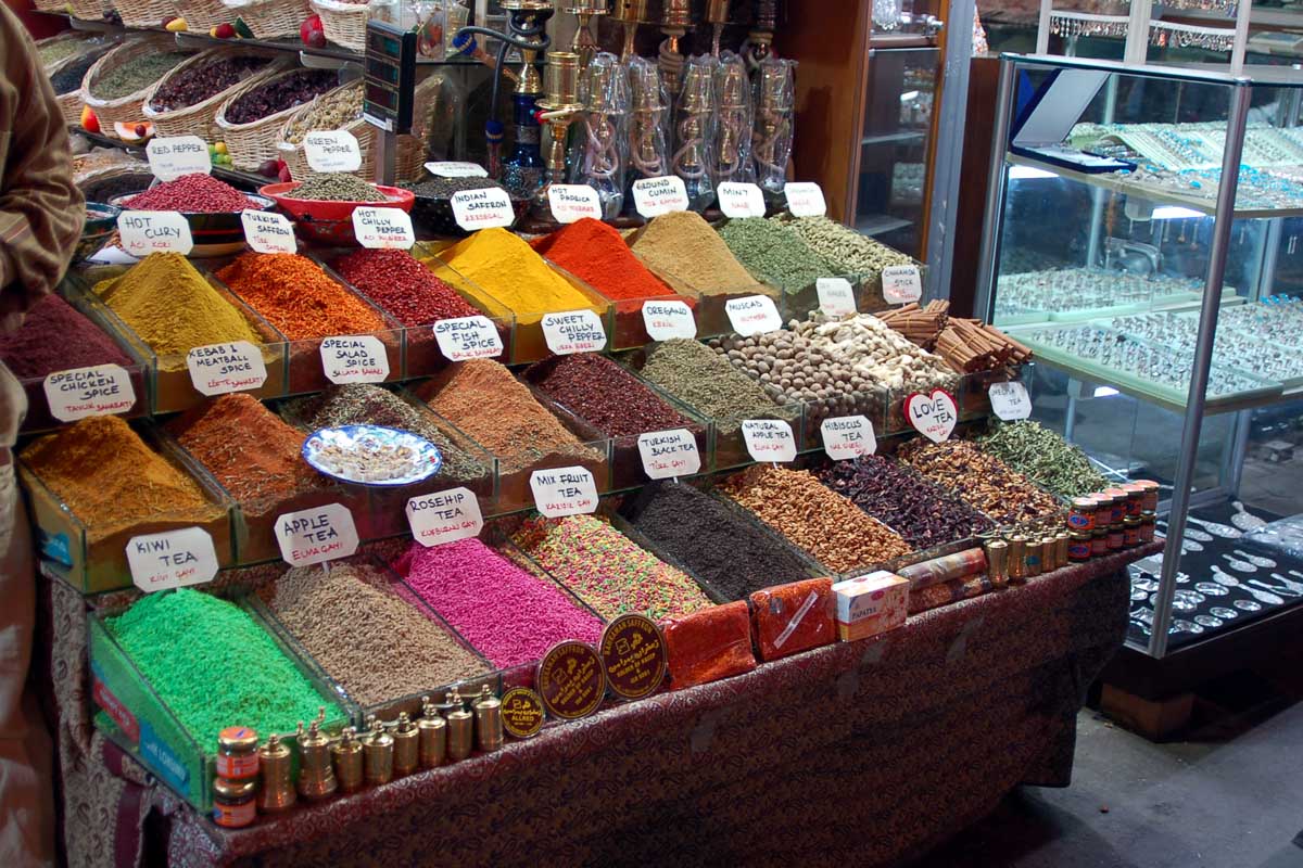 Пряно восточный. Специи Марокко Фес. Рынок специй. Марракеш, Марокко. Лавка со специями турец. Марокко рынок специи.