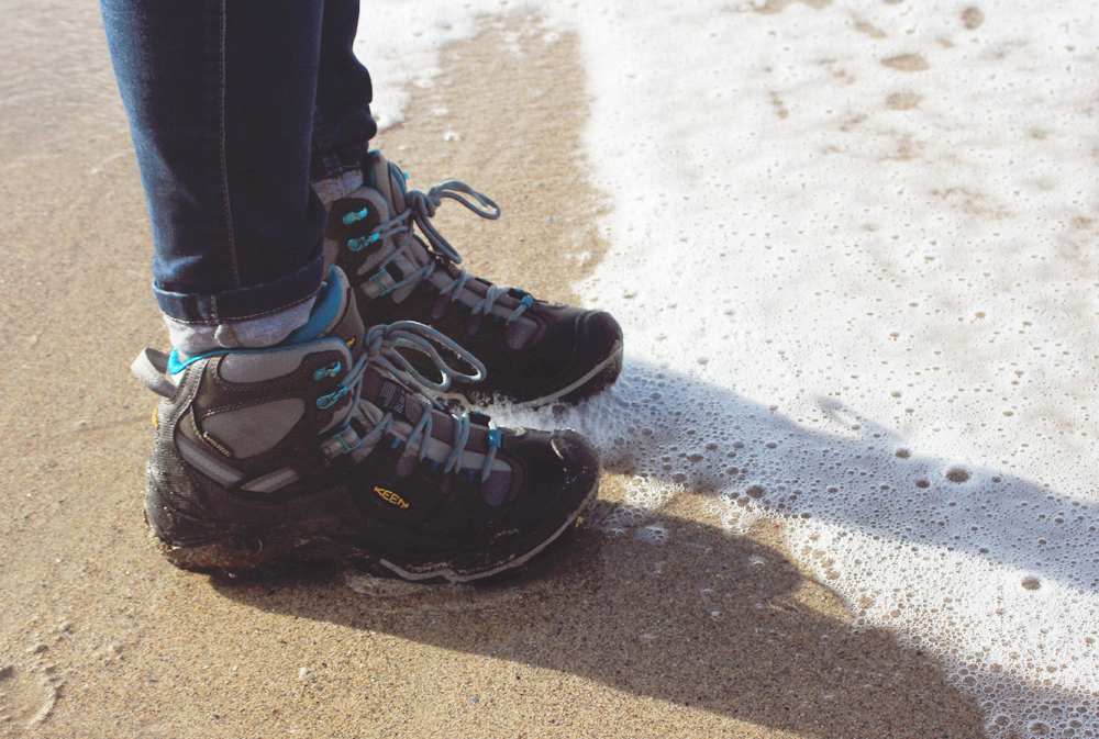 Keen Durand Review - Keen Mid WP walking boots review