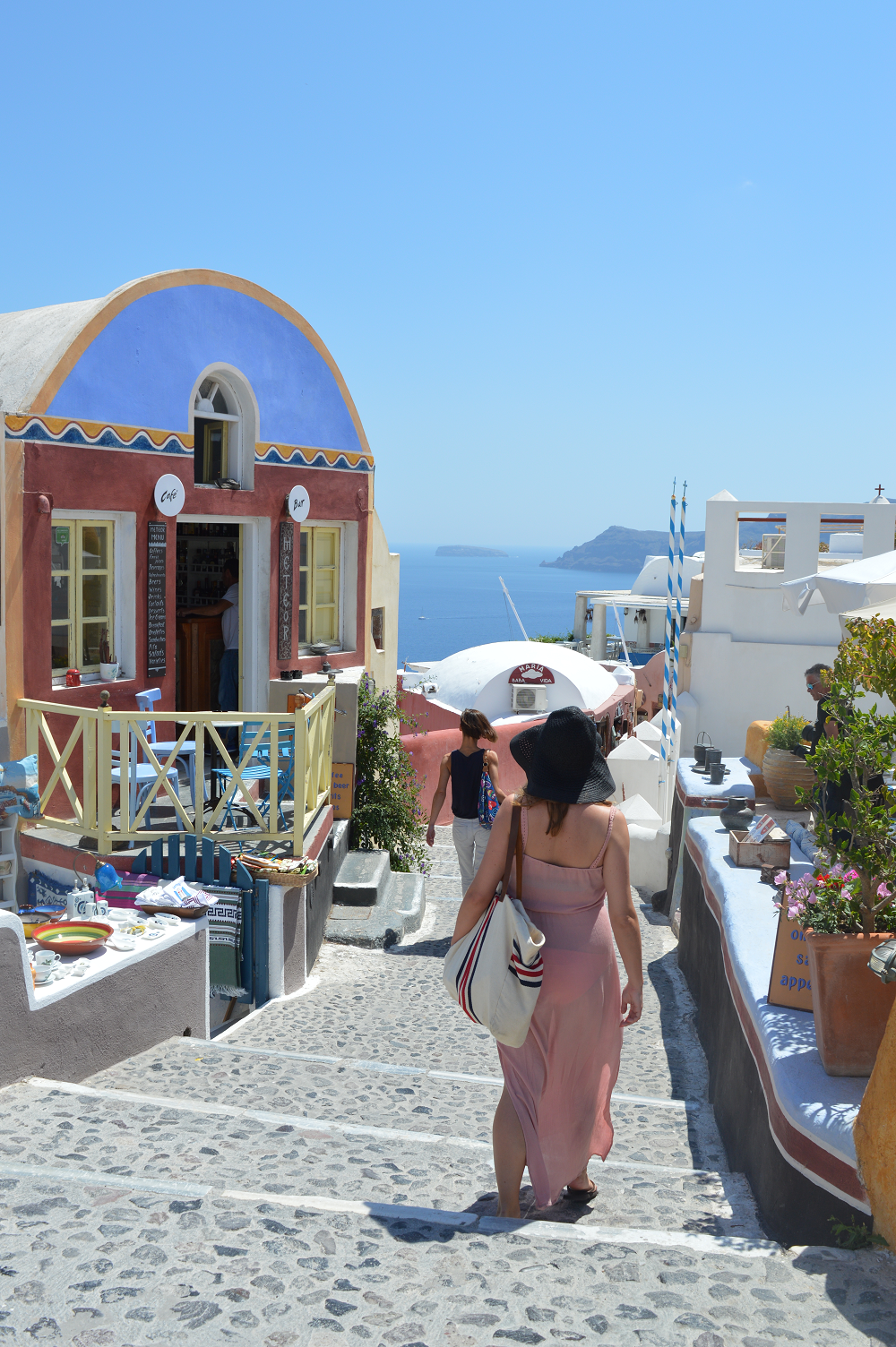 Eight things to do on Santorini