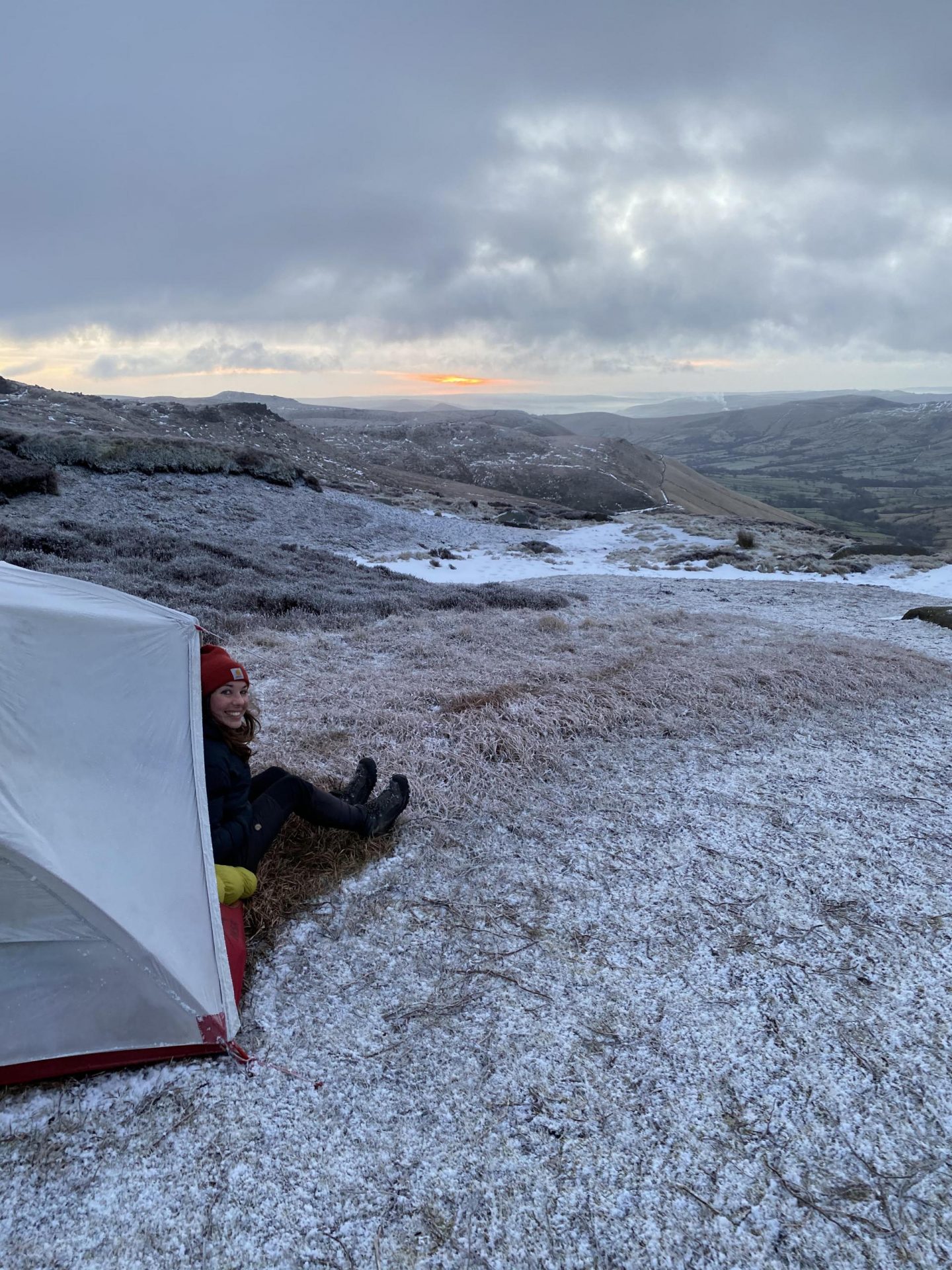 Winter camping guide: how to camp safely in the cold